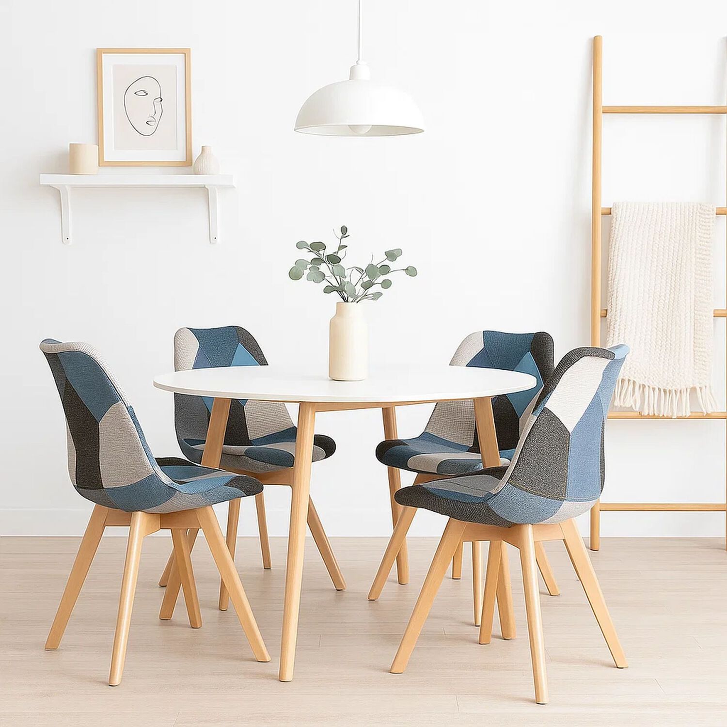 Pack De 4 Sillas Eames Patchwork Acolchada Tela Wood - Celeste image number 1.0