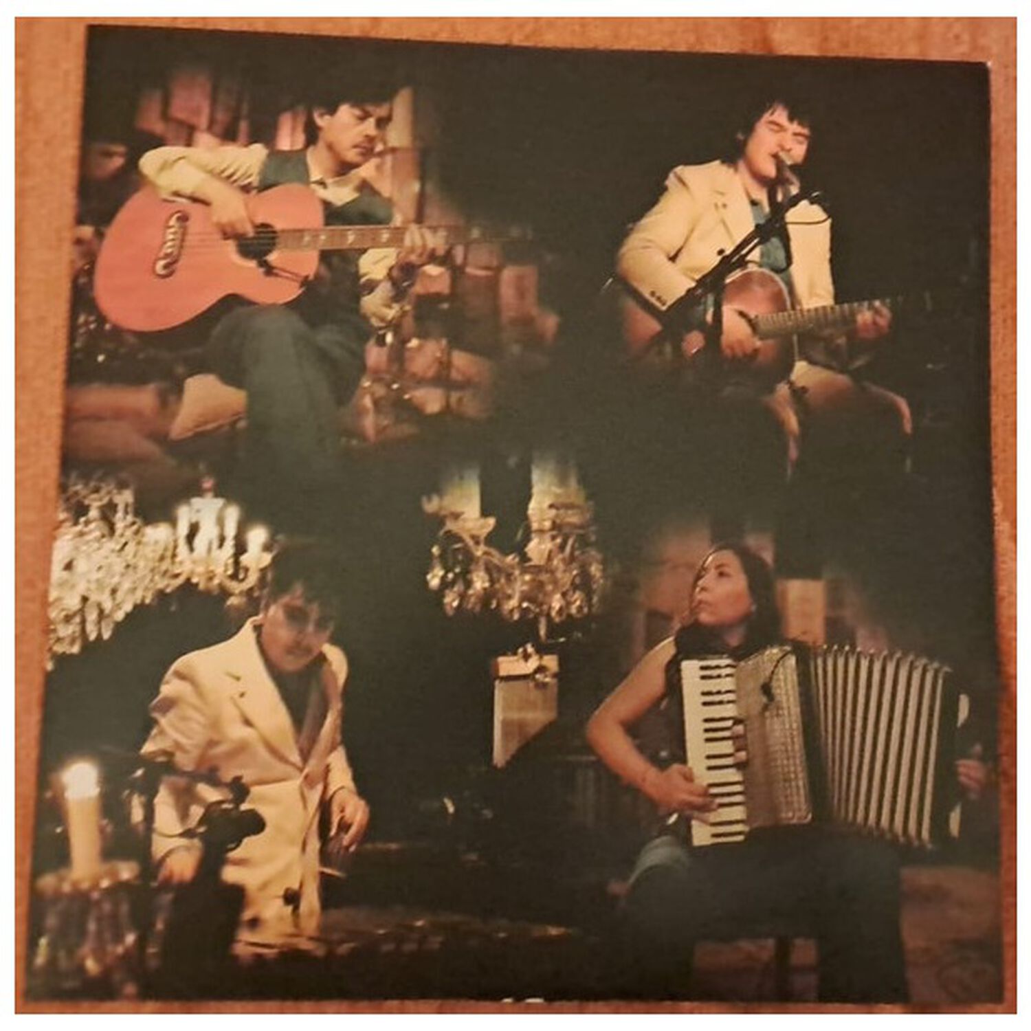 Los Bunkers - Unplugged (2lp) | Vinilo image number 3.0