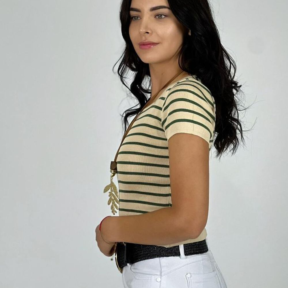 Polera Top De Líneas image number 8.0
