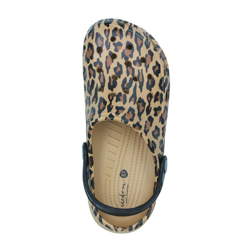 Sueco Mujer Freedom image number 4.0