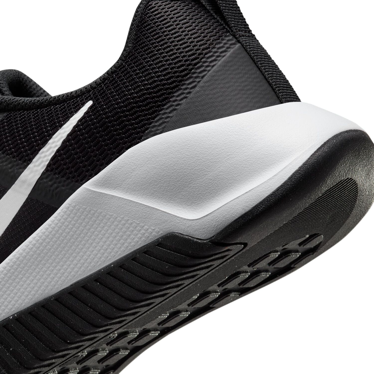 Zapatilla Nike Mc Trainer 3 Hombre Negro image number 8.0