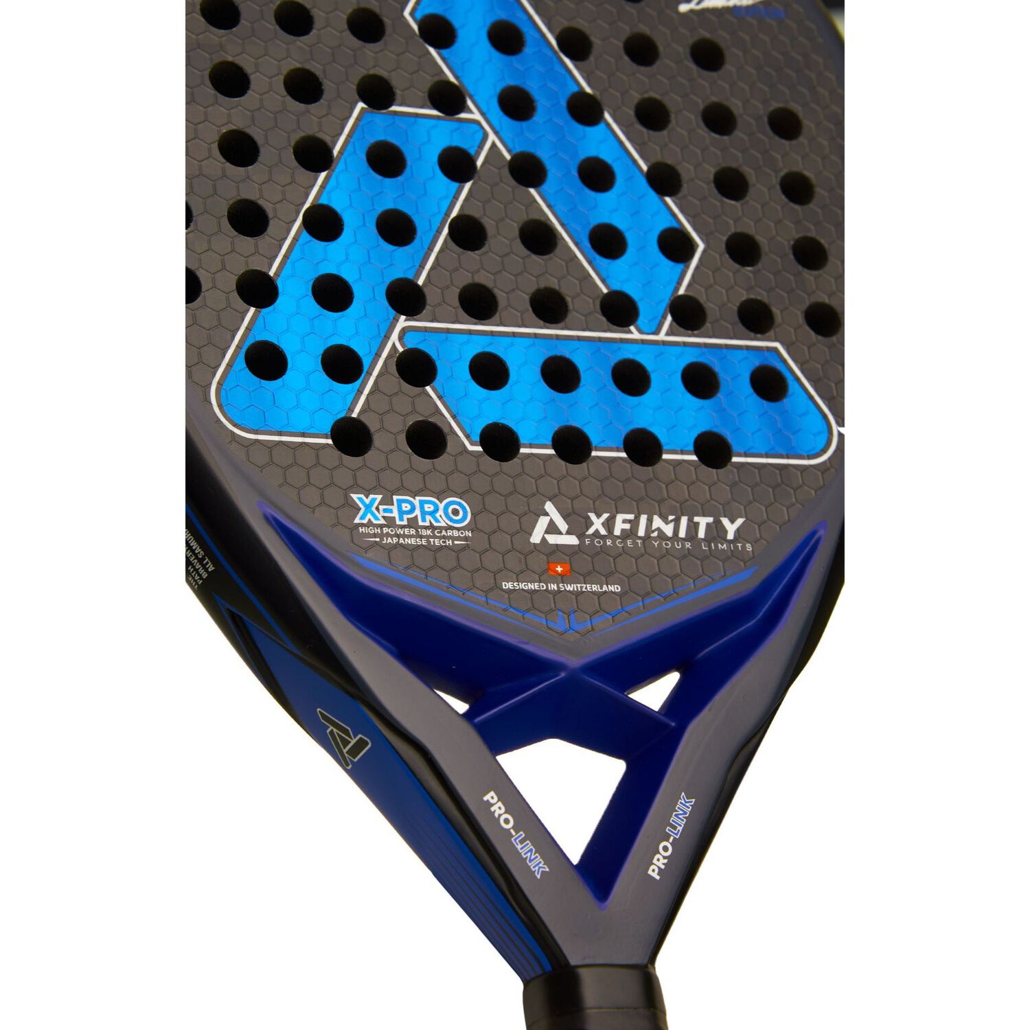 Pala Padel Xfinity Bushido 18k Incluye Estuche image number 3.0