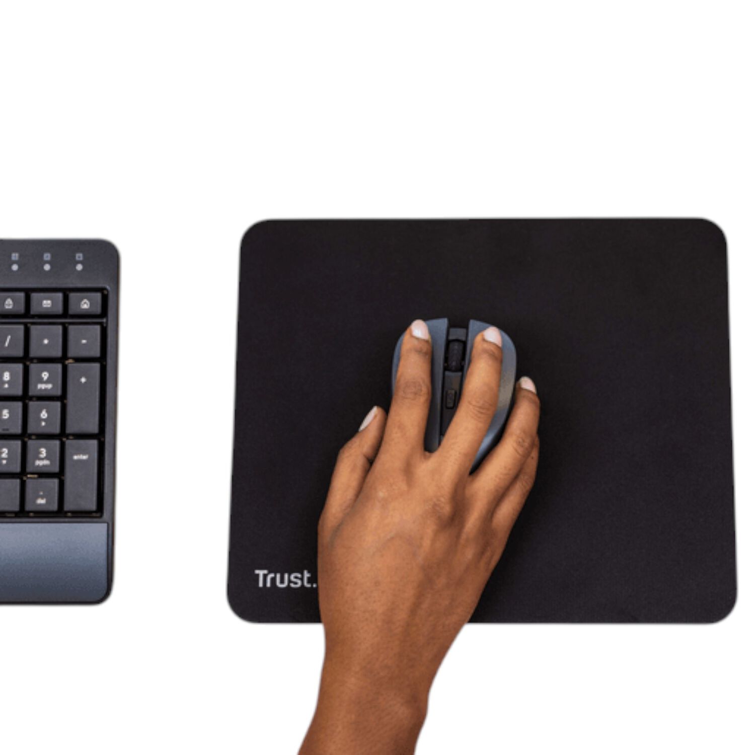 Mousepad Trust 250x210mm Superficie Optimizada Anti-slip Blk image number 6.0