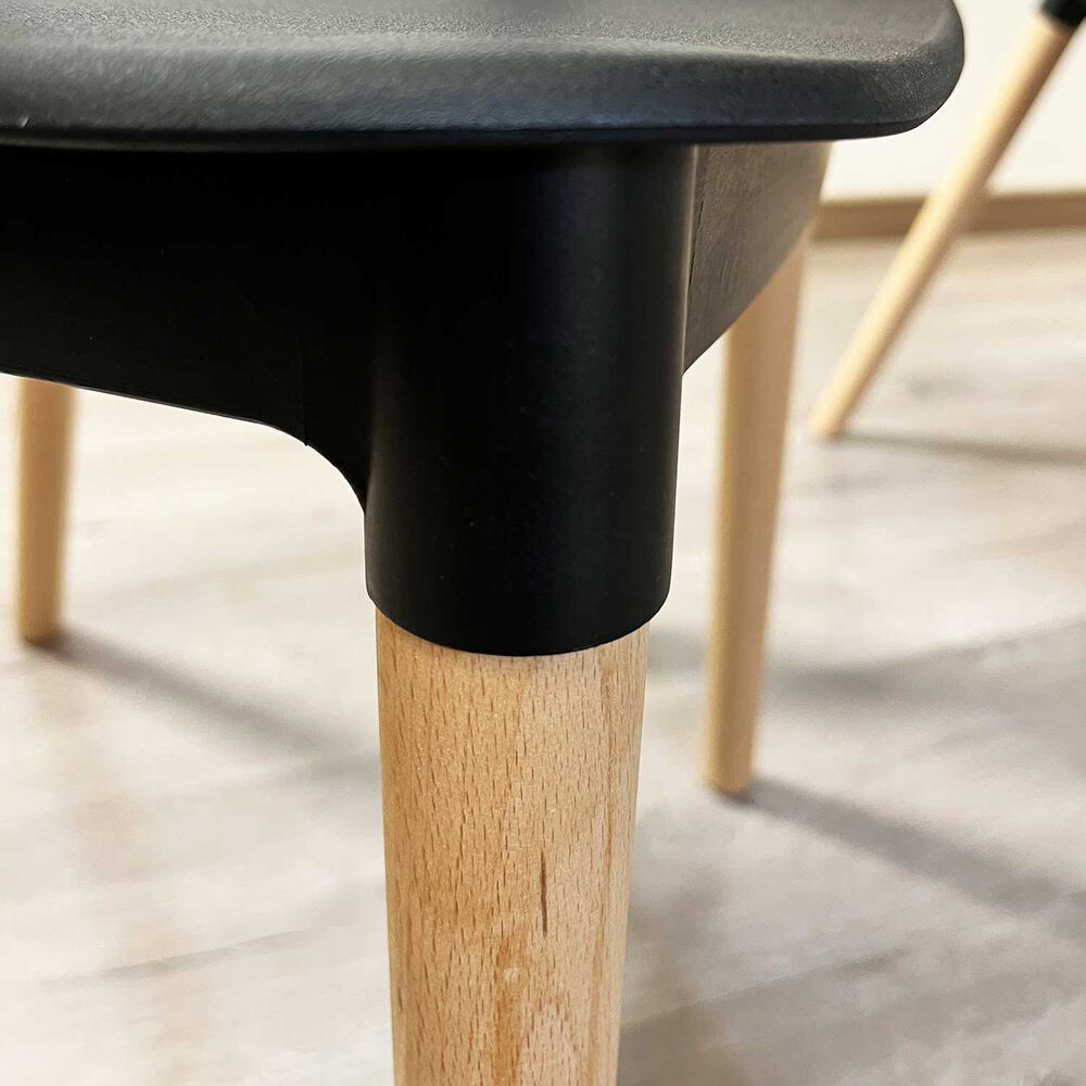 Juego De Comedor New York + 4 Sillas Windsor Negras image number 3.0