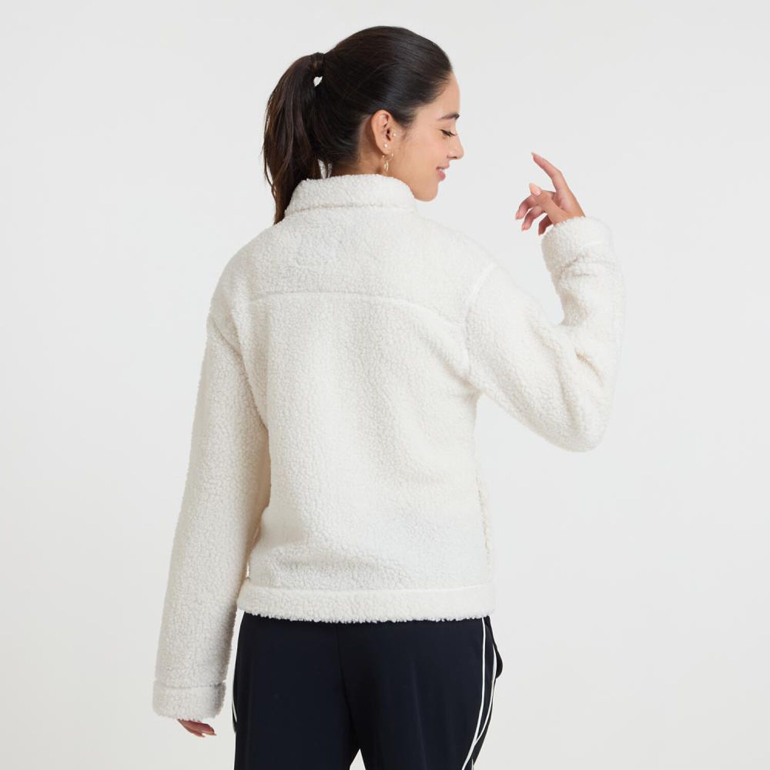 Poler&oacute;n Regular Cuello Alto Mujer Freedom image number 3.0