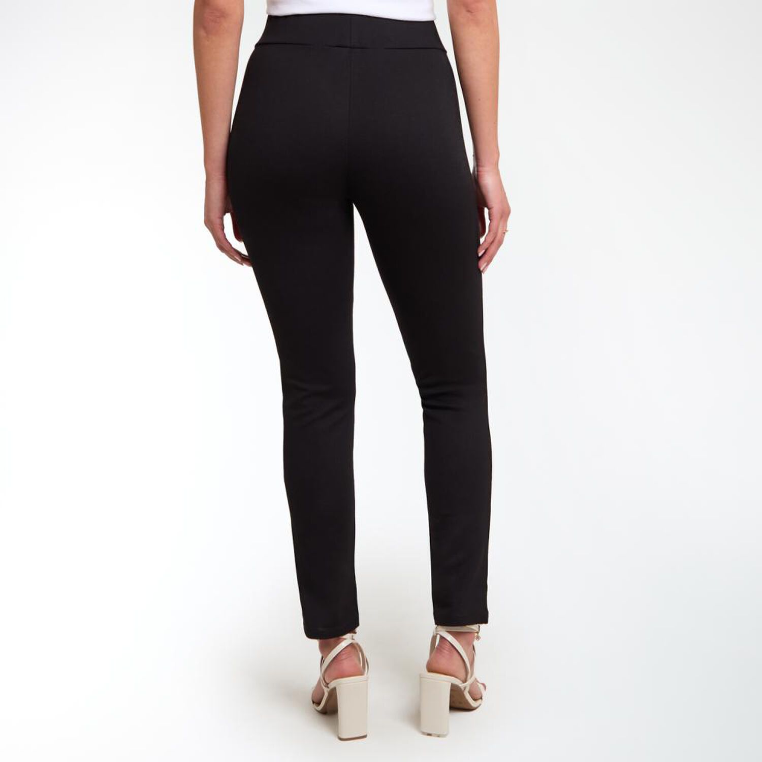 Leggins L&iacute;nea En Pierna Tiro Medio Regular Mujer Kimera image number 3.0