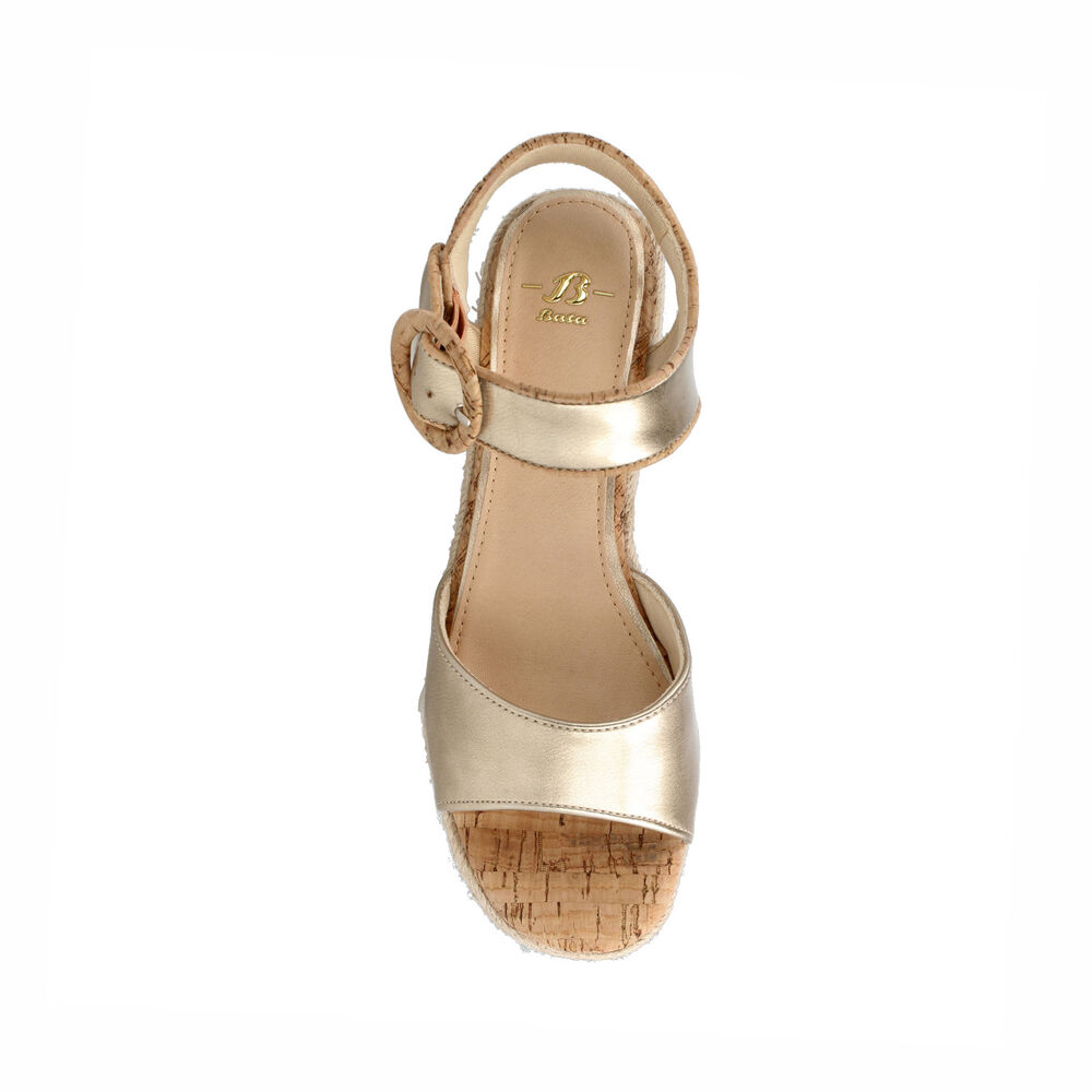 Sandalia Mujer Bata Cordelia Dorado image number 3.0