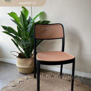 Silla De Terraza Hoffman De Polipropileno Con Respaldo Ergon&oacute;mico Apilable