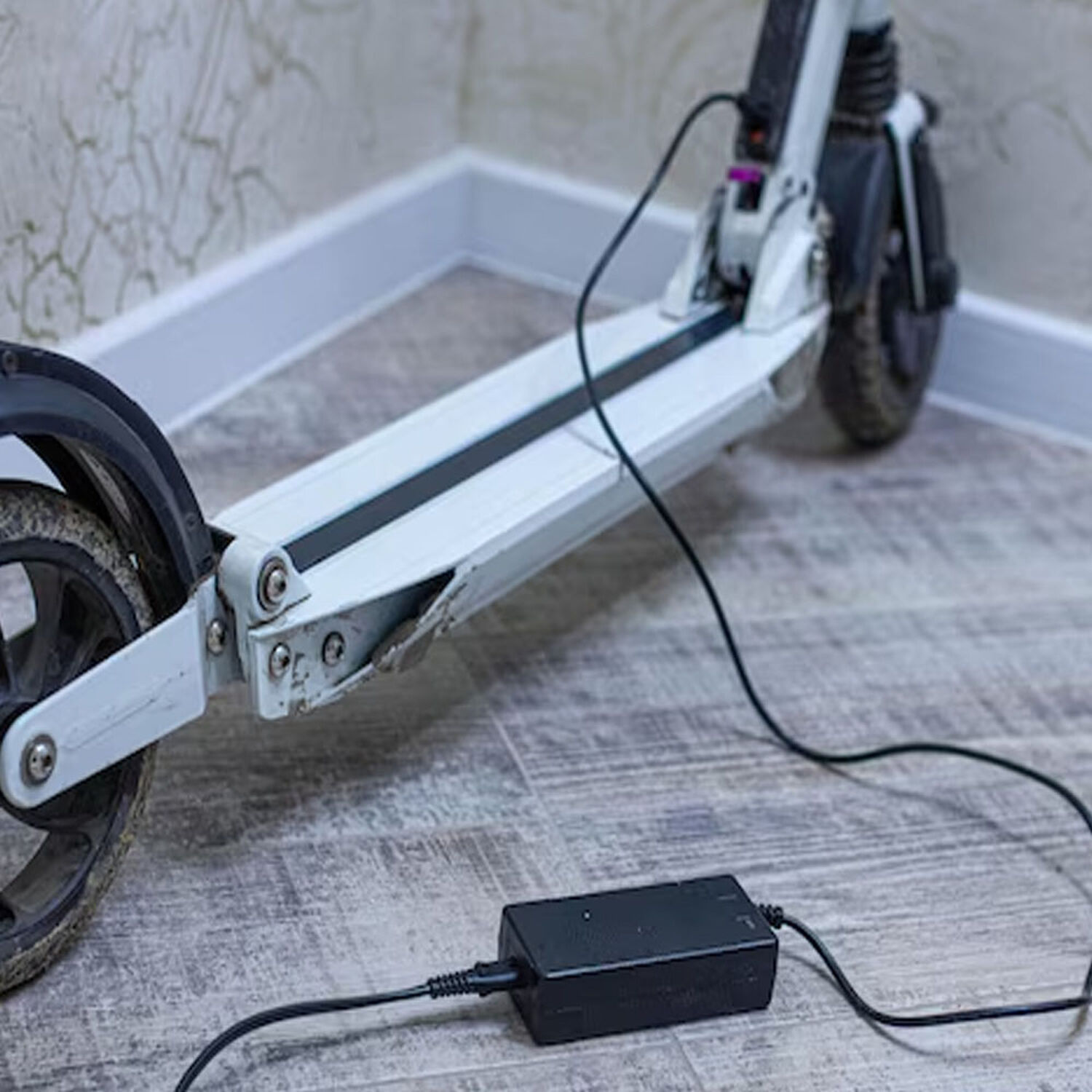 Cargador Scooter El&eacute;ctrico 42v 2.0ah Dc 5.5 X 2.5mm Ce image number 4.0