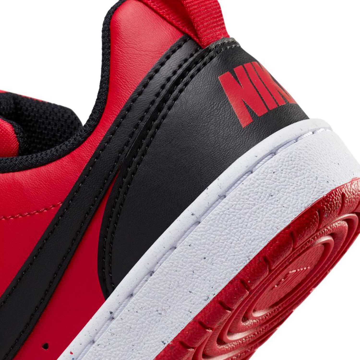Zapatilla Urbana Ni&ntilde;o Nike Court Borough Low Recraft Negro/rojo image number 7.0