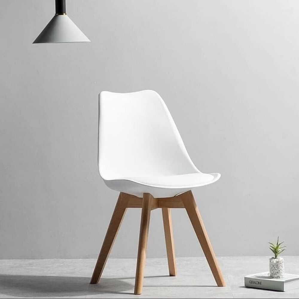 Comedor Warwick 100cm + 4 Sillas Tulip Blanco image number 3.0