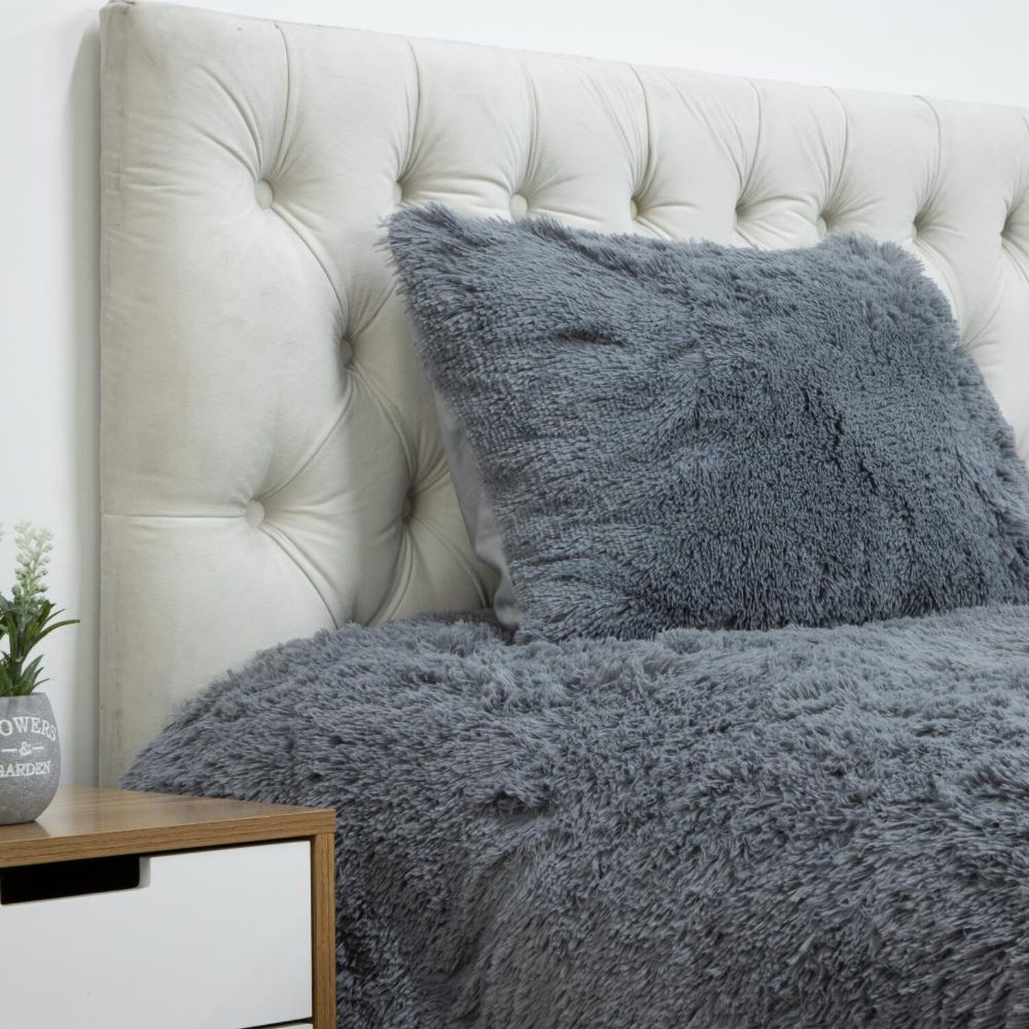 Plum&oacute;n Azhome Faux Fur 15p / 1.5 Plazas image number 1.0