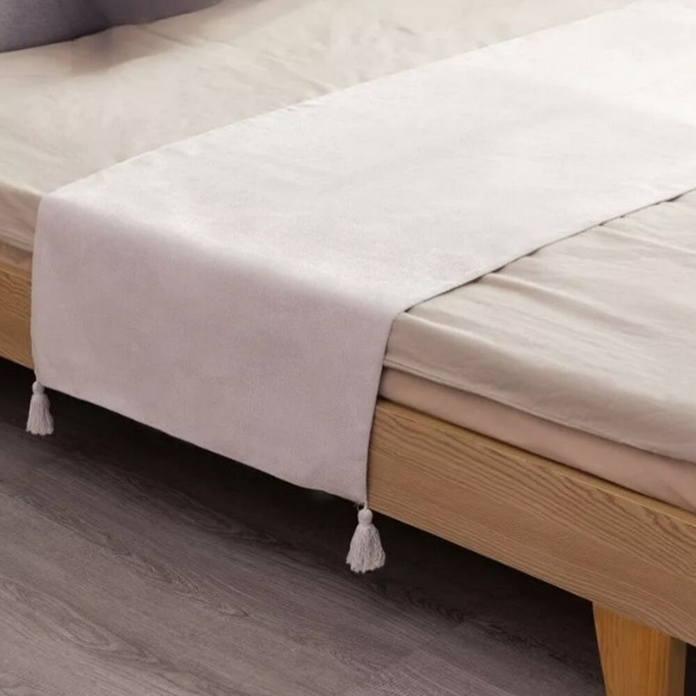 Piecera De Lino Con Pompones Medida 70x210cm King -2 Plazas. Crema image number 0.0