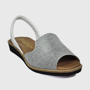 Sandalia Cuero Gigi Negro