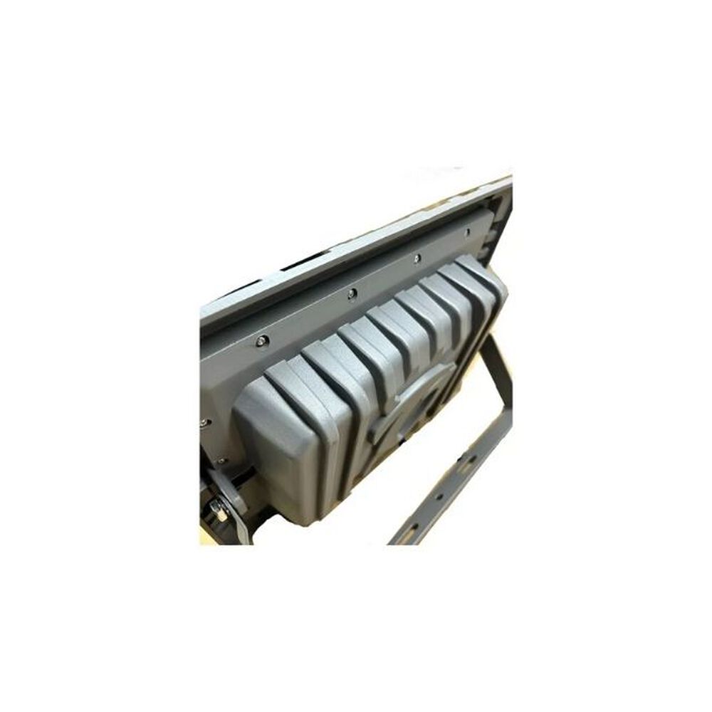 Foco Led Reflector Panel Solar + Control Remoto 200w Jortan Carcasa image number 3.0