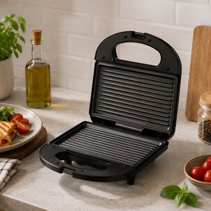 Tostador El&eacute;ctrico 750w Tipo Grill Color Negro