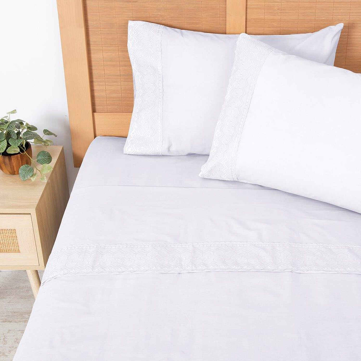 Sabana Broderie Geo 2 P Blanco image number 0.0