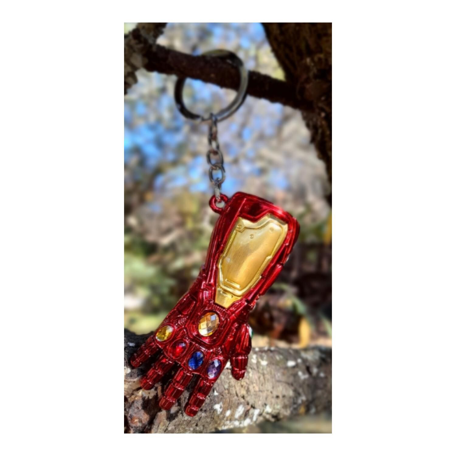 Llavero Metalico Premium Guantalete Iron Man 8cm image number 1.0