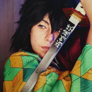 Espada Giyuu Tomioka Cosplay Kimetsu No Yaiba