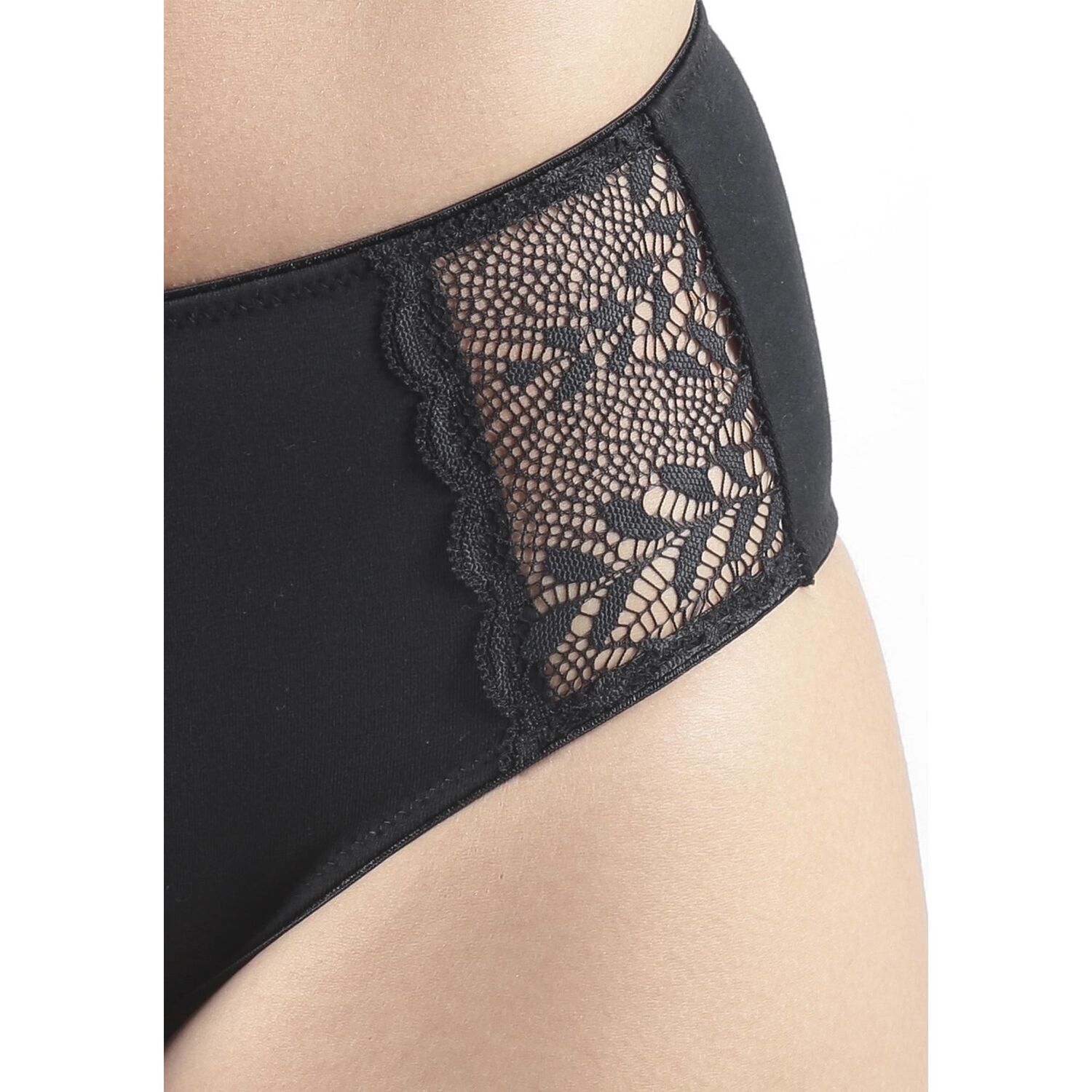 Pack 3x Pantaleta Algod&oacute;n P314186-bla Kayser image number 3.0
