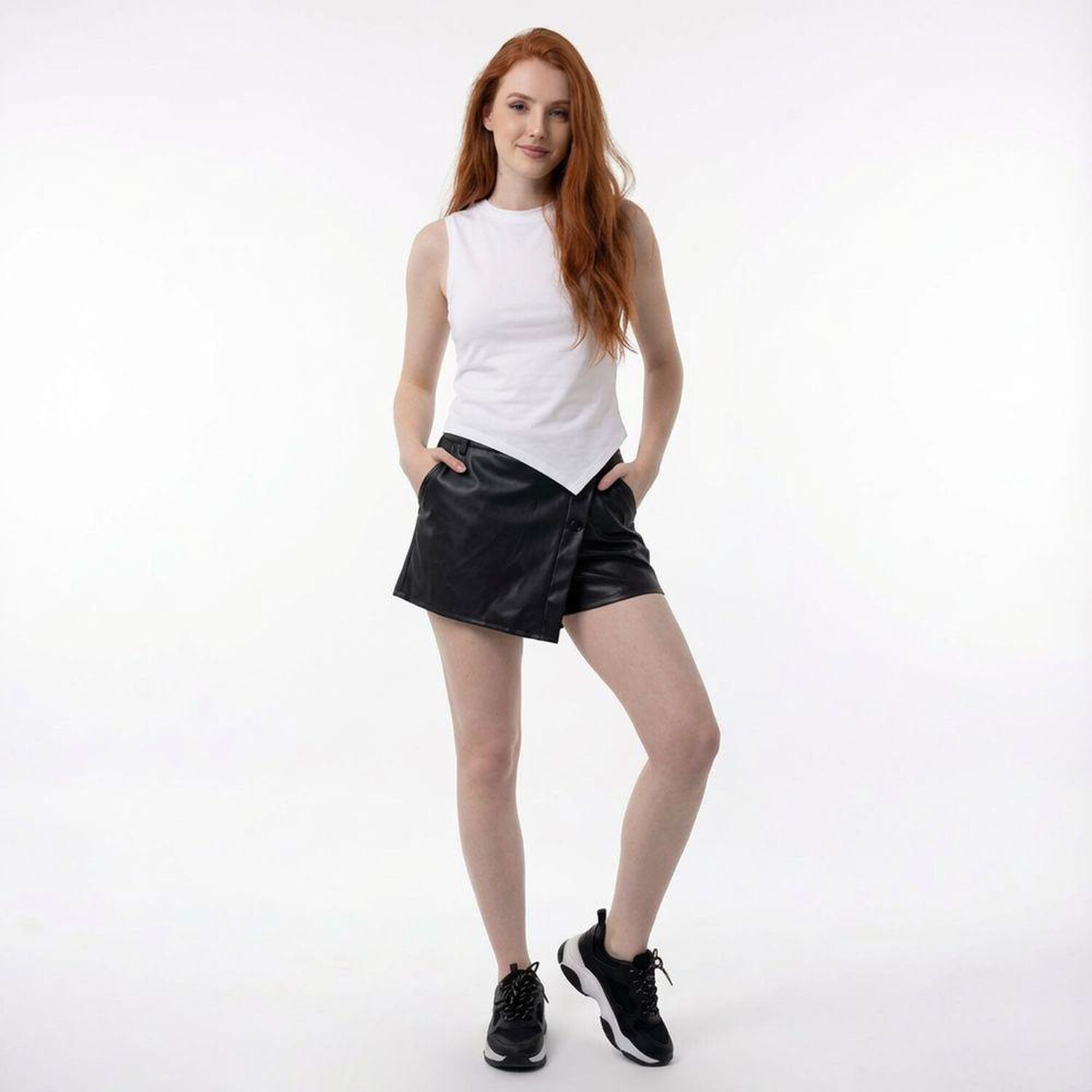 Short Mujer Rolly Go image number 0.0