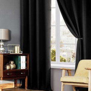 Cortina 100% Blackout Engomada Termica