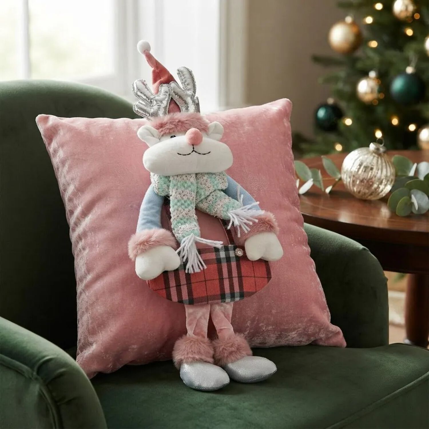 Coj&iacute;n Navide&ntilde;o Con Reno 3d 45 45 Cm Navidad Ros&eacute; image number 2.0