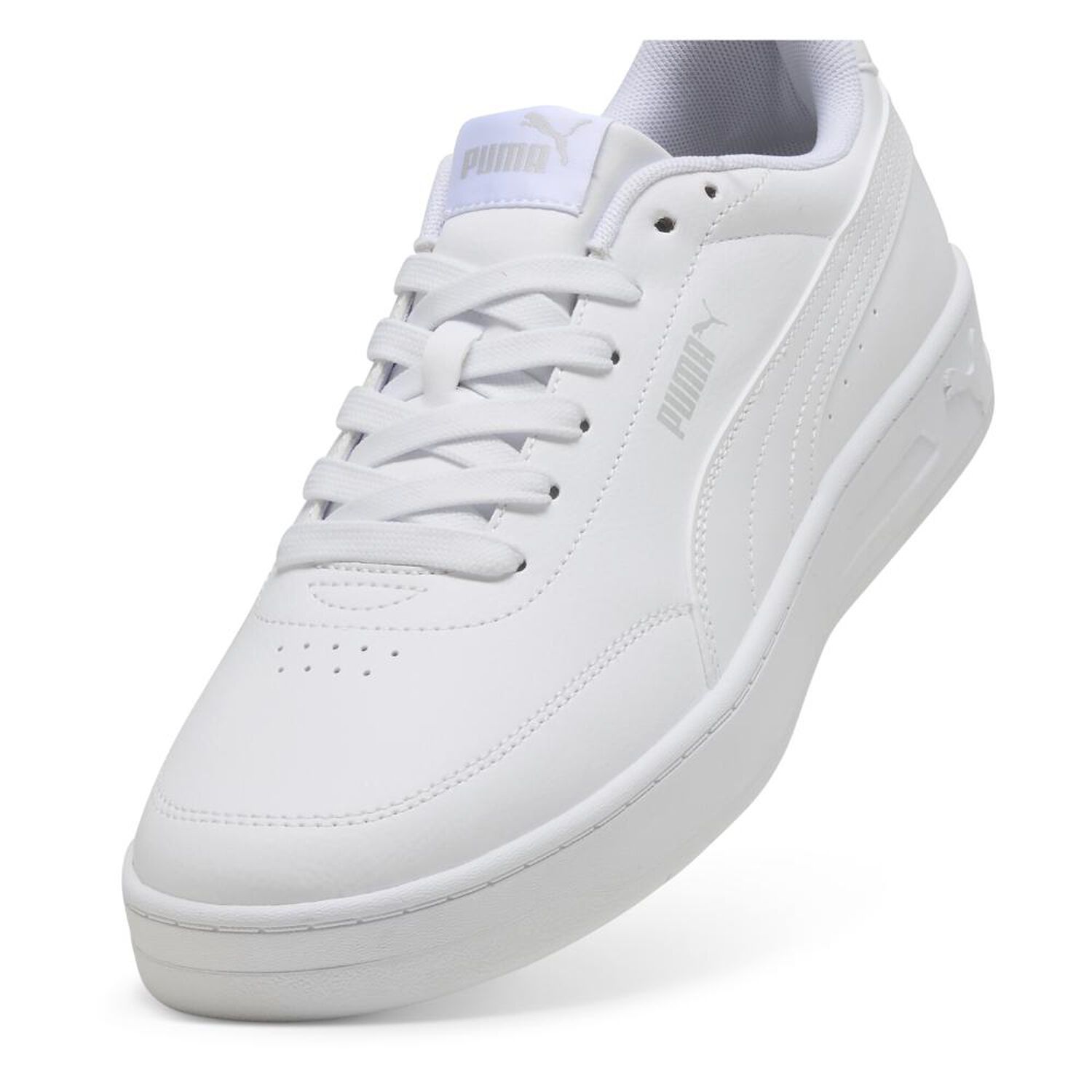 Zapatilla Urbana Hombre Puma Court Classic Blanca image number 3.0