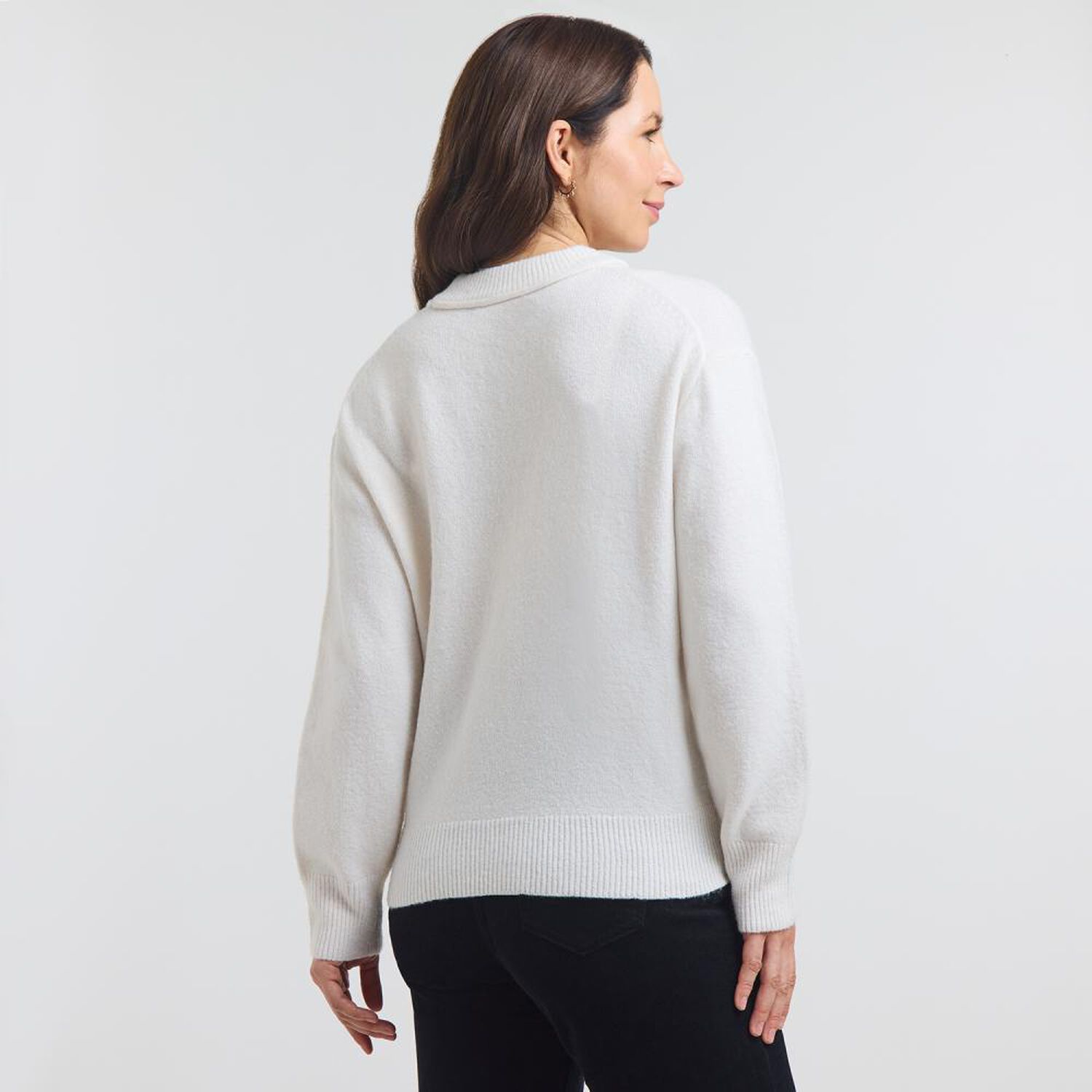 Sweater Regular Cuello Alto Mujer Geeps image number 3.0