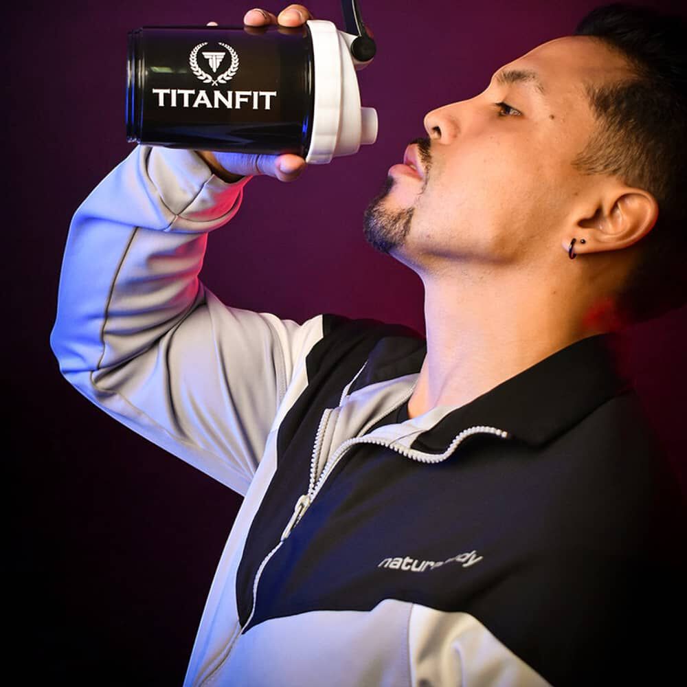 Vaso Shaker 3 En 1 - 500 Ml Blanco Titanfit image number 4.0
