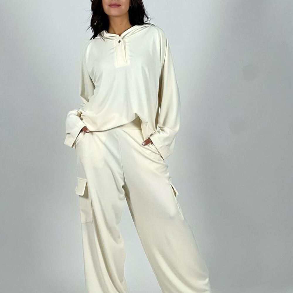 Conjunto Delgado Pantalón Y Polerón image number 1.0
