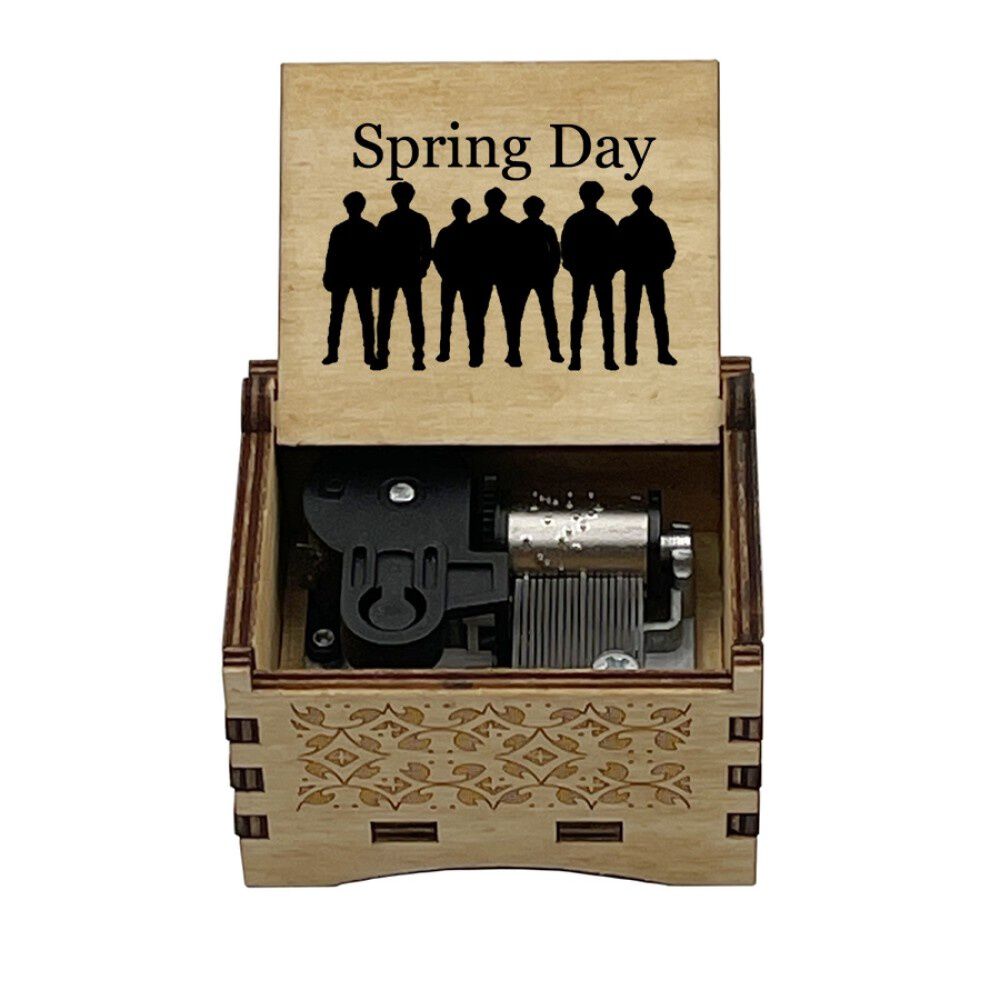 Caja Musical Madera Bts image number 0.0