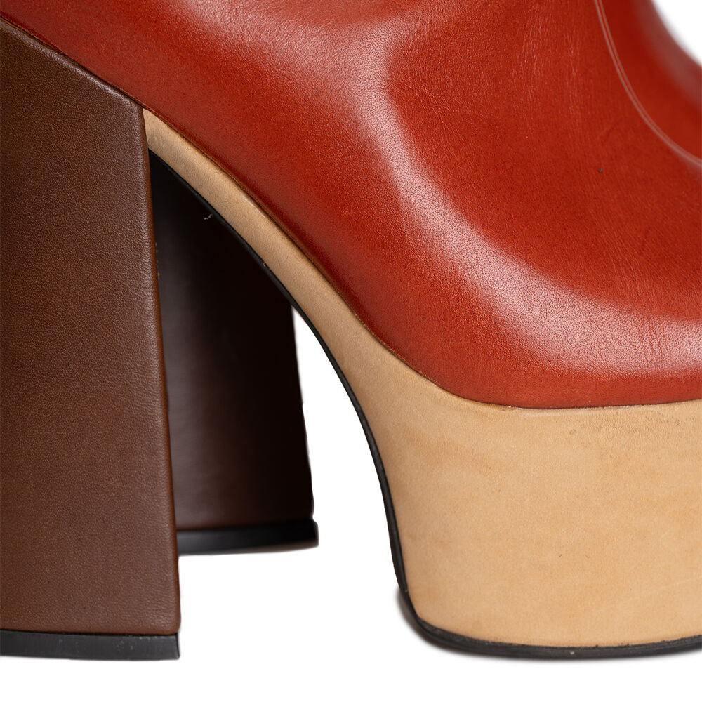 Taco Cuero Mesalina Caoba Landazuri image number 6.0