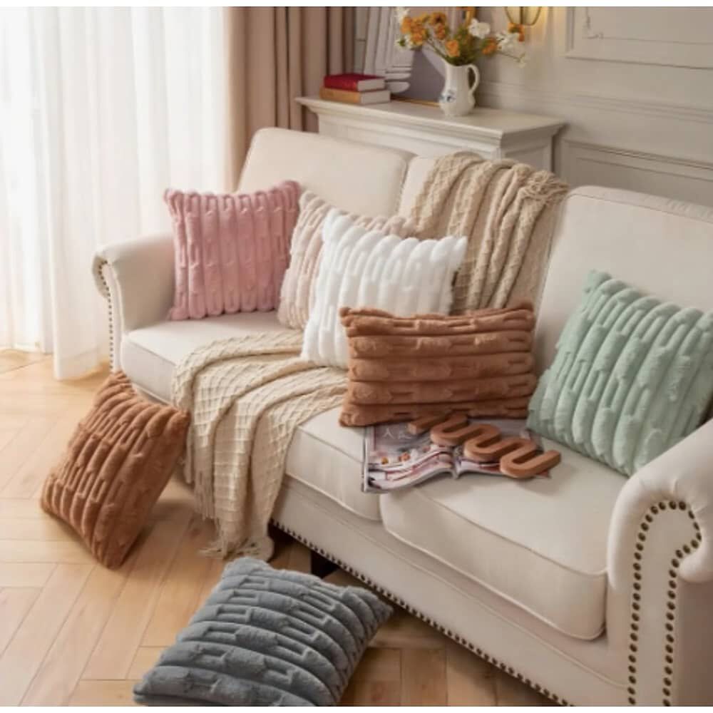 Set Piecera Premium + 2 Fundas Coj&iacute;n Crema image number 2.0