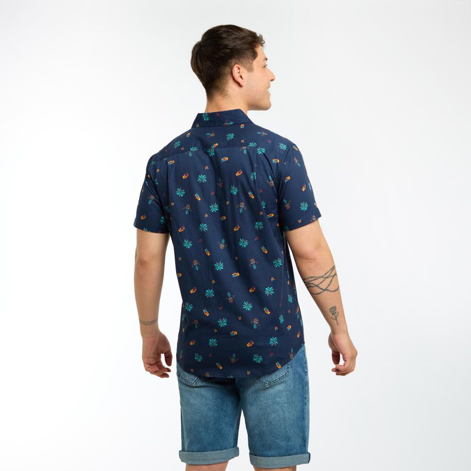Camisa Estampada Slim Manga Corta Hombre Skuad image number 3.0