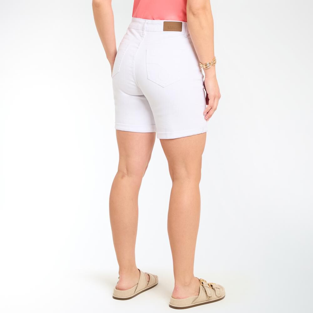 Bermuda B&aacute;sico Tiro Medio Regular Mujer Geeps image number 3.0