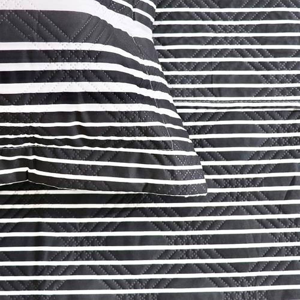 Quilt Andes Estampado Listado Negro 2 Plazas image number 1.0