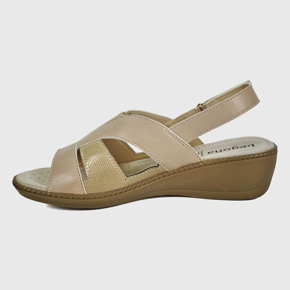 Sandalia Atiare Beige image number 3.0