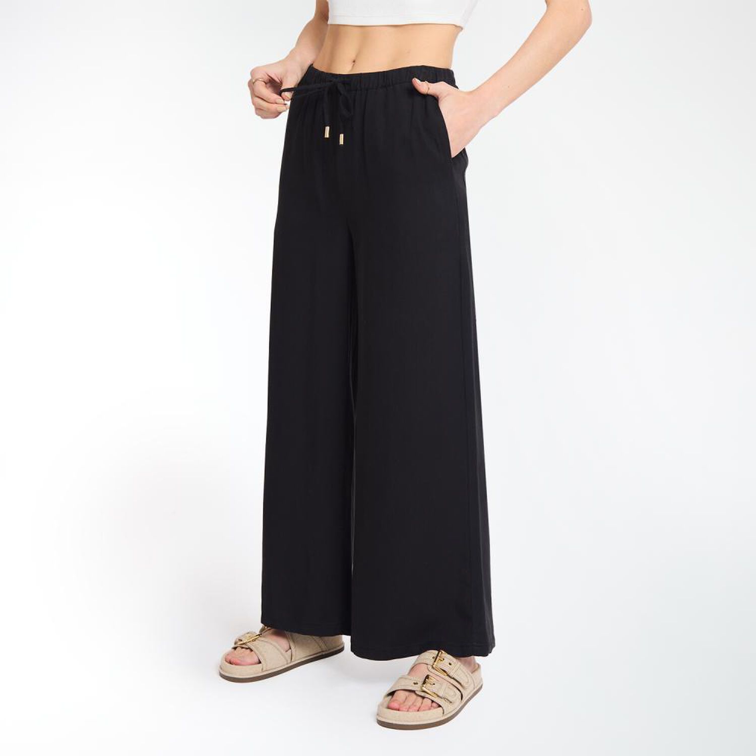 Pantal&oacute;n El&aacute;sticado En Cintura Tiro Medio Relax Mujer Freedom image number 2.0