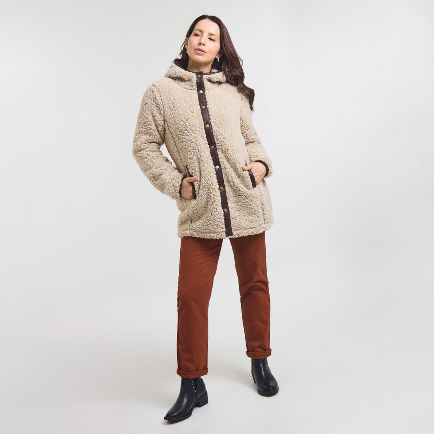 Chaqueta Sherpa Aplicaci&oacute;n Ecocuero Cuello Alto Con Capucha Mujer Geeps image number 1.0
