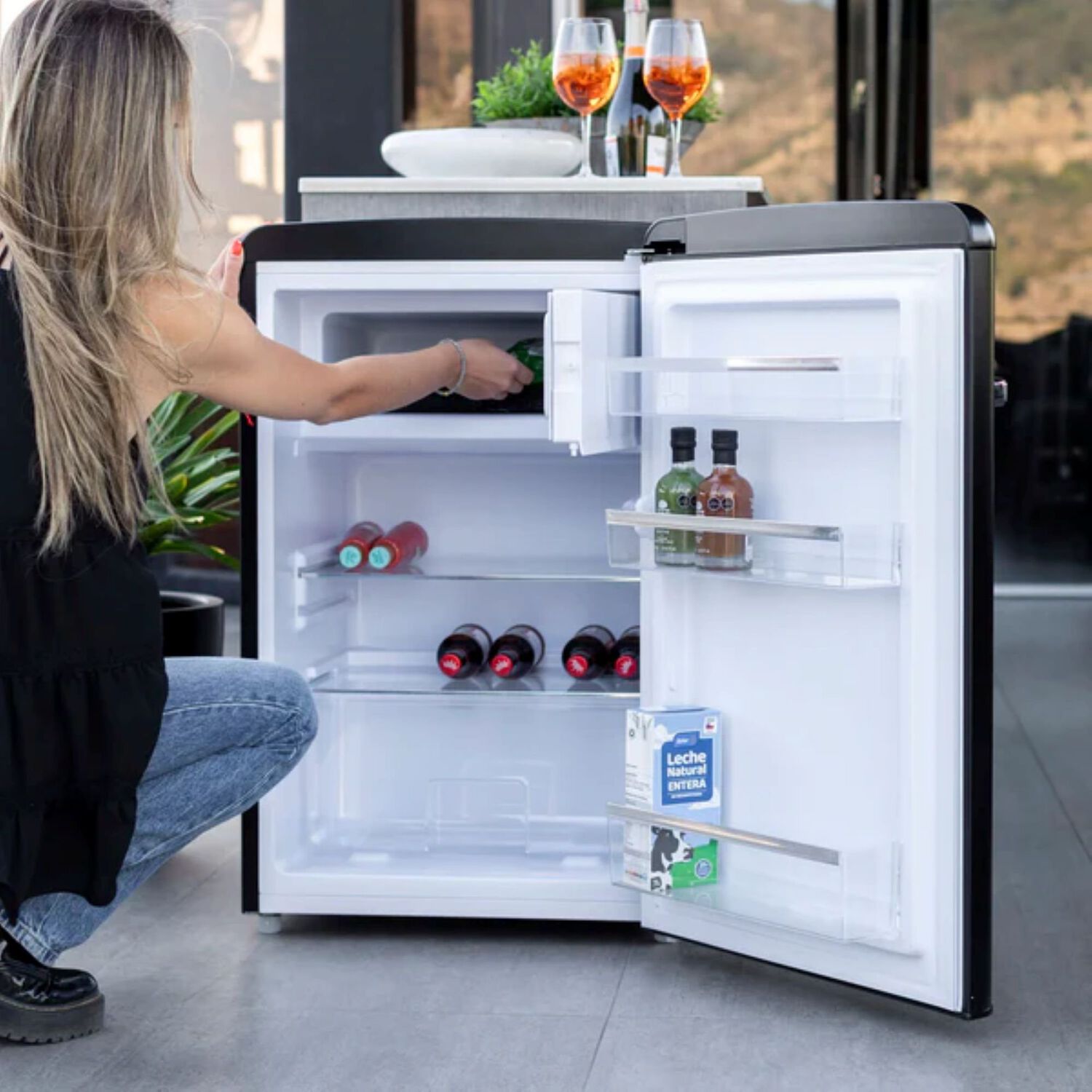 Frigobar Tundra Negro Mate 112l Fdv image number 7.0