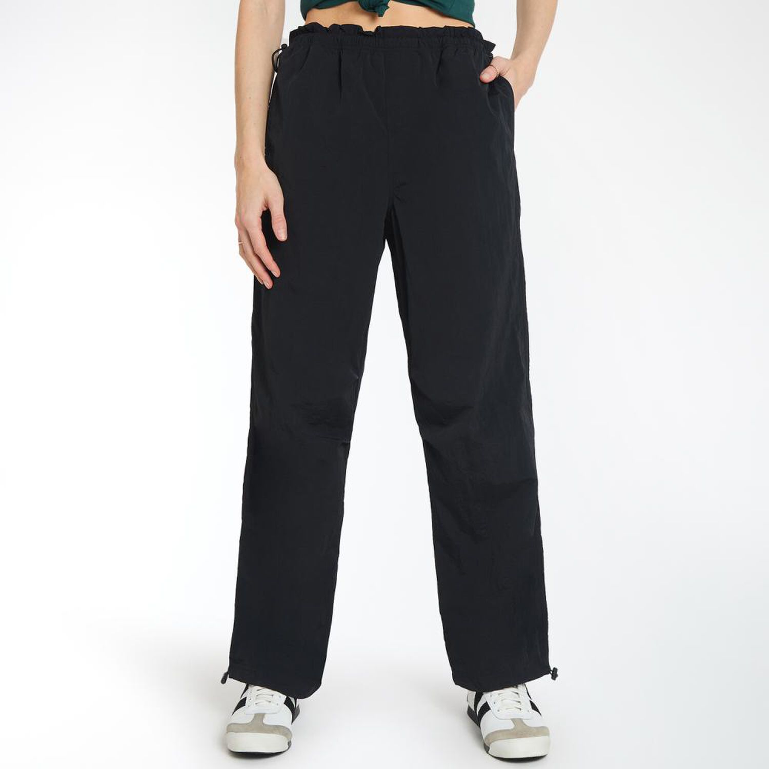 Pantal&oacute;n Parachute Y Basta Con Tirador Tiro Medio Regular Mujer Freedom image number 0.0