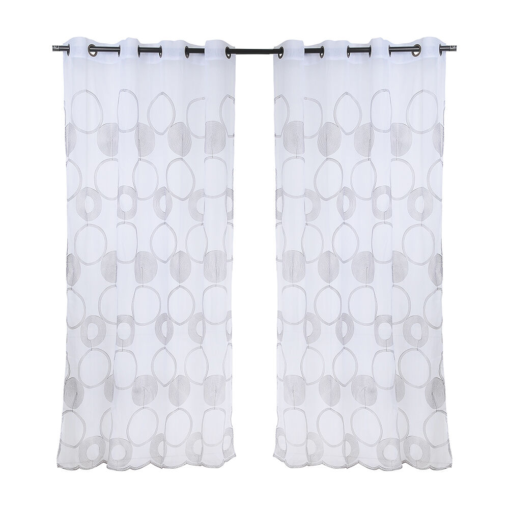 Cortinas Windsor Wood image number 0.0