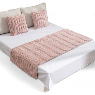 Piecera Texturizada Peludita De 2 Plazas O King Medida 70cm X 210cm Mas 2 Fundas Color Rosado