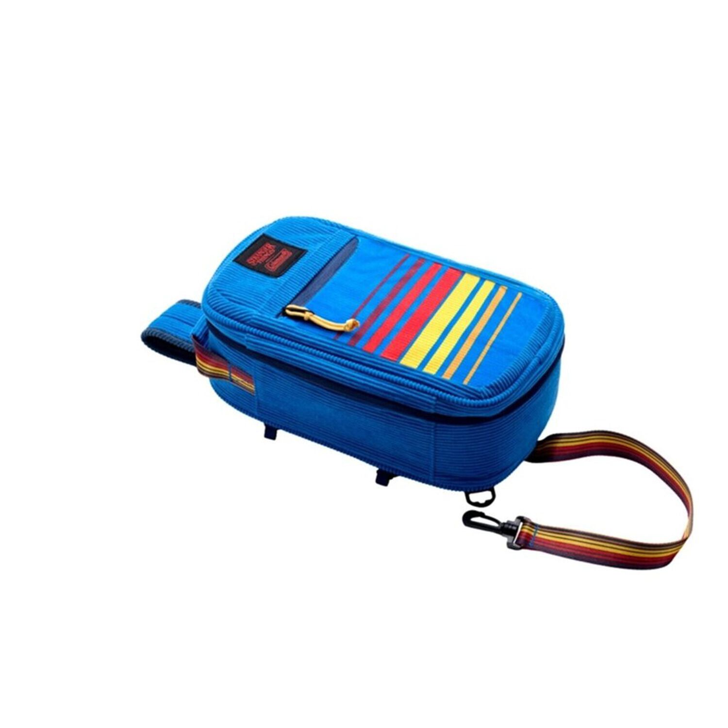 Soft Cooler Coleman Stranger Things 6 Latas Azul Marino image number 3.0