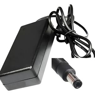 Cargador De Notebook Para Lenovo 20v 3.25a 5.5 X 2.5mm 65w