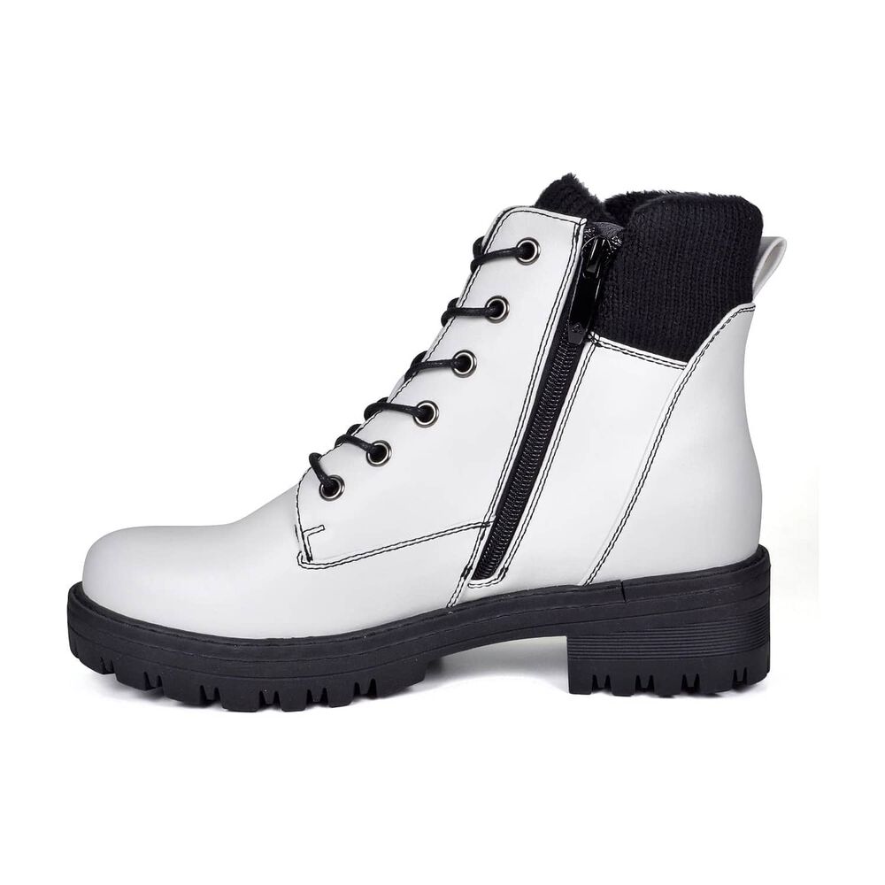 Botin Myrna Blanco image number 5.0