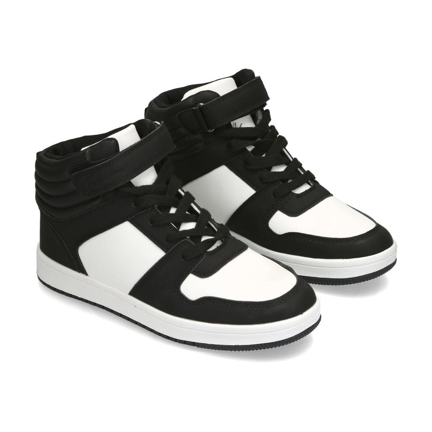 Zapatilla Urbana Mujer Freedom Black image number 1.0
