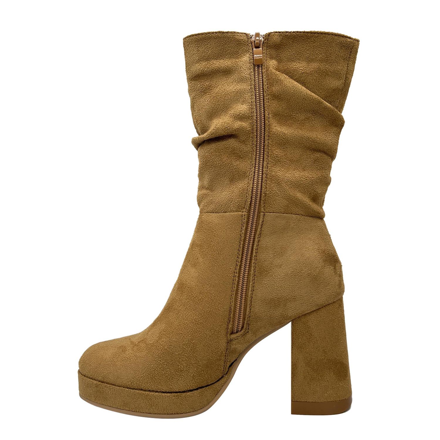 Bota De Mujer Camel Con Plataforma Y Dise&ntilde;o Arrugado image number 4.0