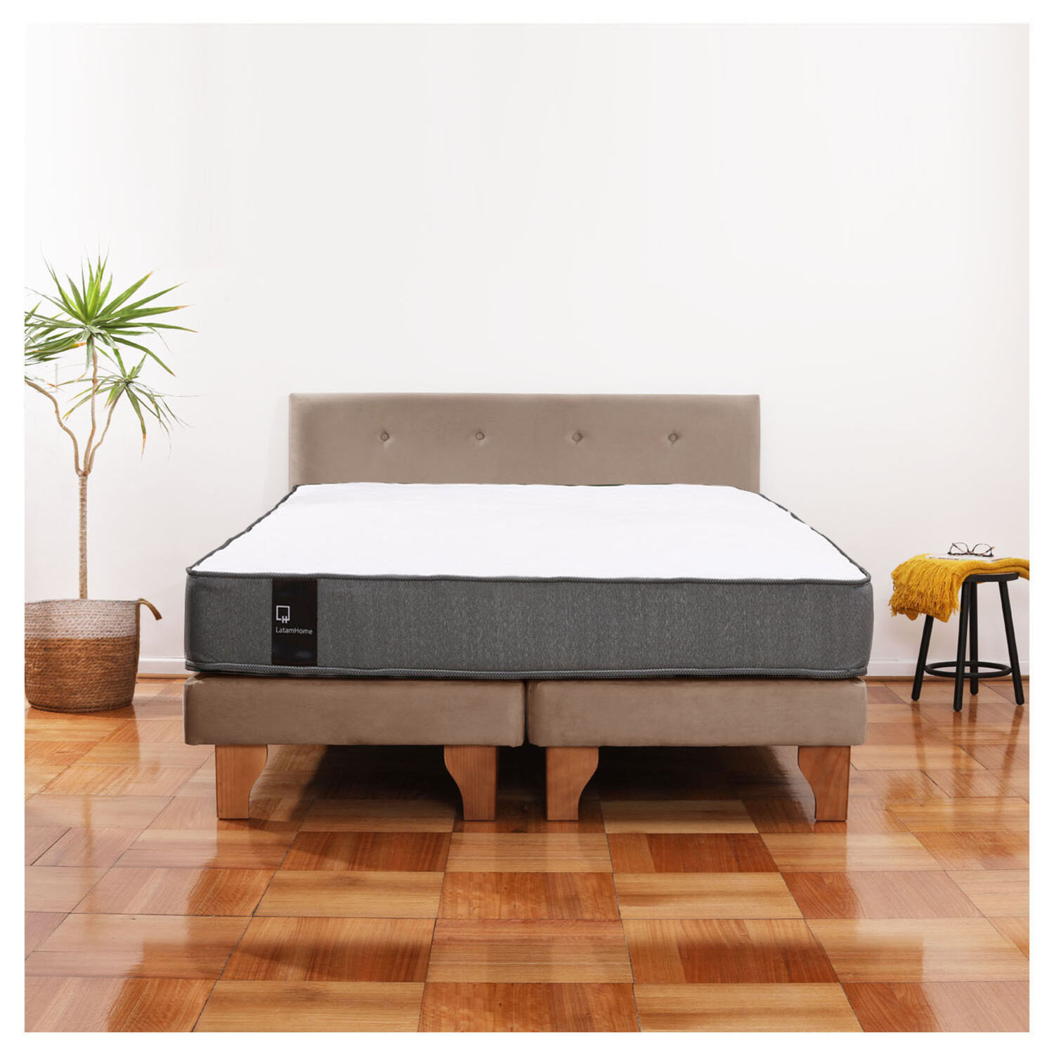 Cama Europea Zen Best Tela Velvet Beige 2 Plazas + Respaldo image number 0.0